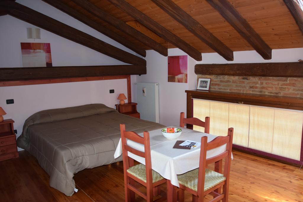 Agriturismo Domus Rustica Cormòns Rum bild