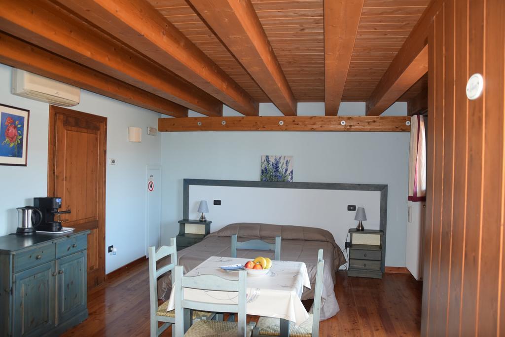 Agriturismo Domus Rustica Cormòns Exteriör bild