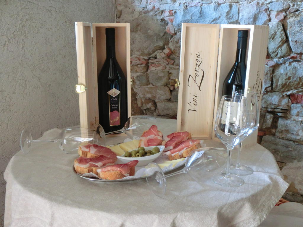 Agriturismo Domus Rustica Cormòns Exteriör bild