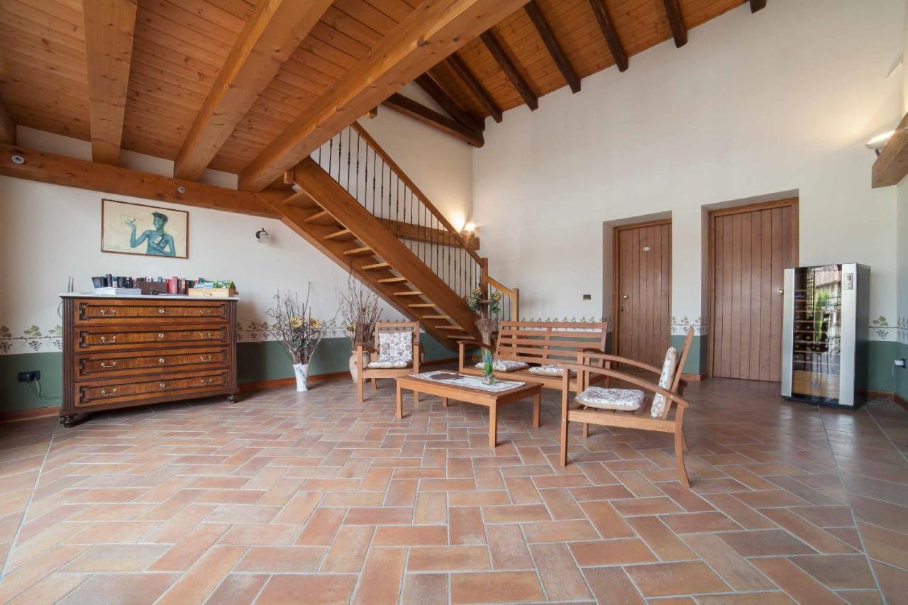Agriturismo Domus Rustica Cormòns Exteriör bild